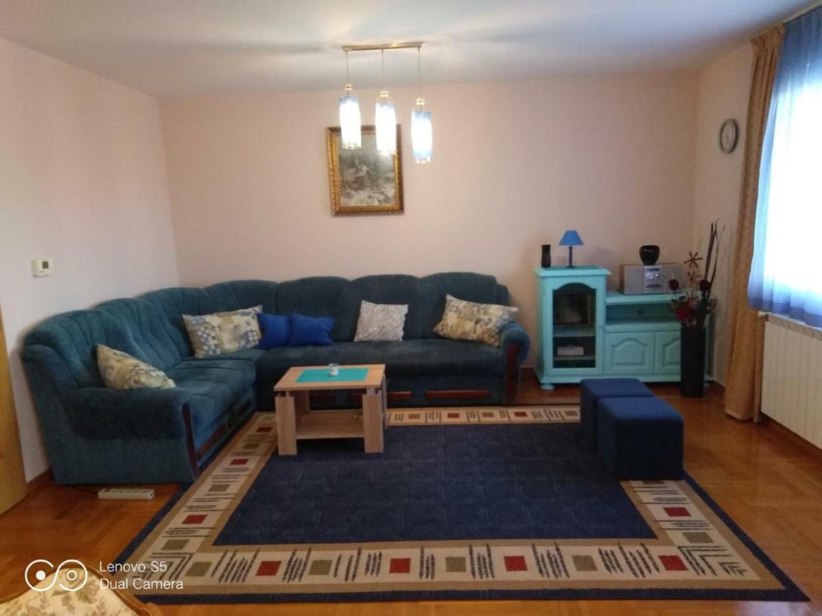 Apartmani Almica 萨格勒布 外观 照片